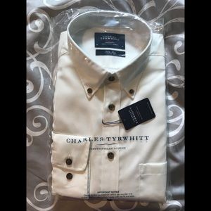 Charles Tyrwhitt off-white (M)